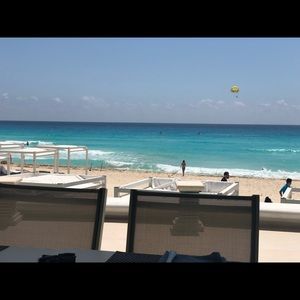 Meet your Posher, Hanim